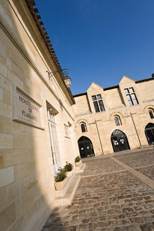 Hotel De Pavie Saint-Emilion Exterior photo